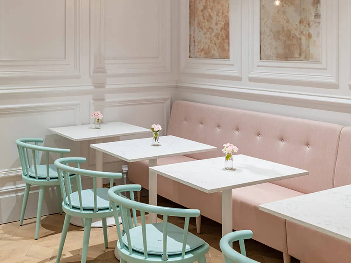 Peggy Porschen Chelsea Photo By Tom Bird 1 Spindle Back Chairs By Insideoutcontracts
