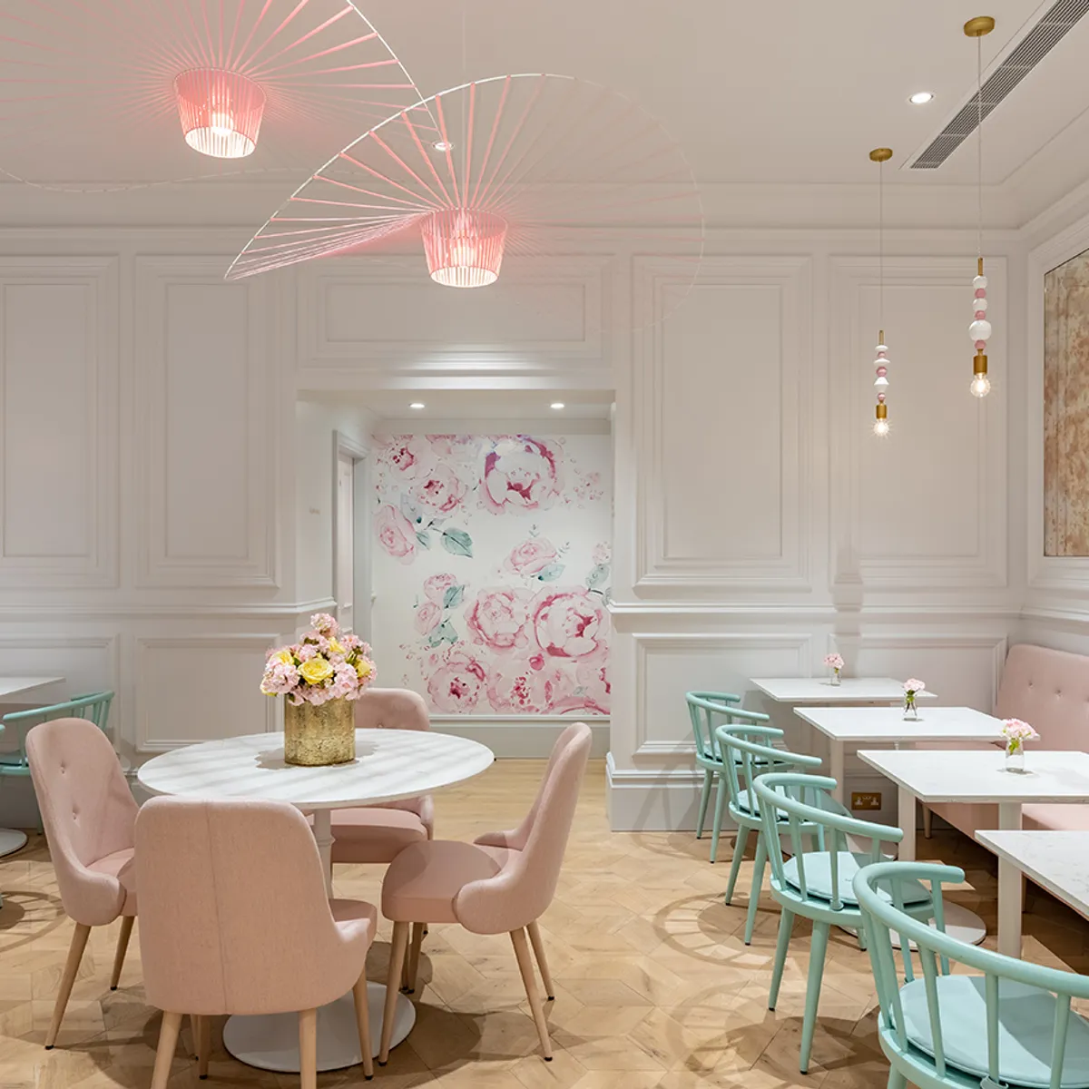 Peggy Porschen Chelsea Photo By Tom Bird 2 Furniture For Commercial Interiors By Insideoutcontracts
