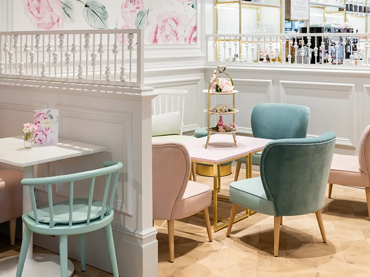 Peggy Porschen Chelsea Photo By Tom Bird 5 Commercial Furniture Suppliers Insideoutcontracts