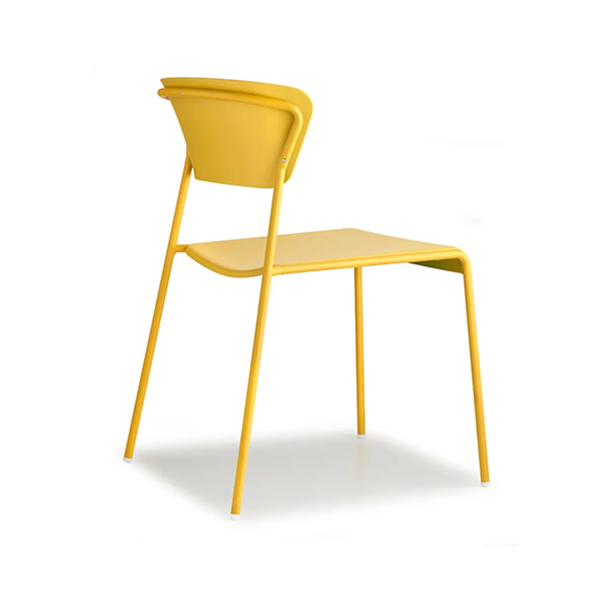 Robyn Soft Outdoor Chair Cafe Furniture Insideoutcontracts 021