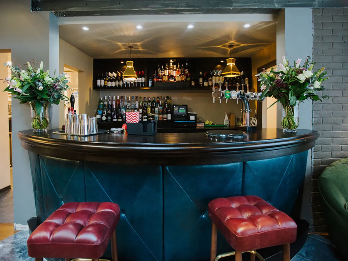 Royal Foresters Ascot Pub Furniture By Insideoutcontracts 3
