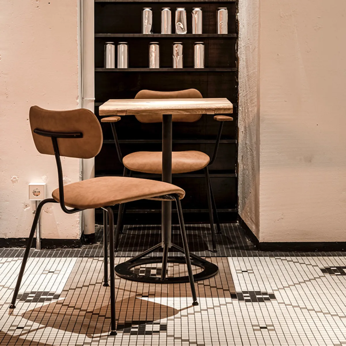 Ruby side chair | Inside Out Contracts