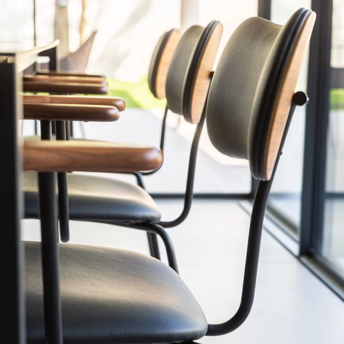 Ruby side chair | Inside Out Contracts