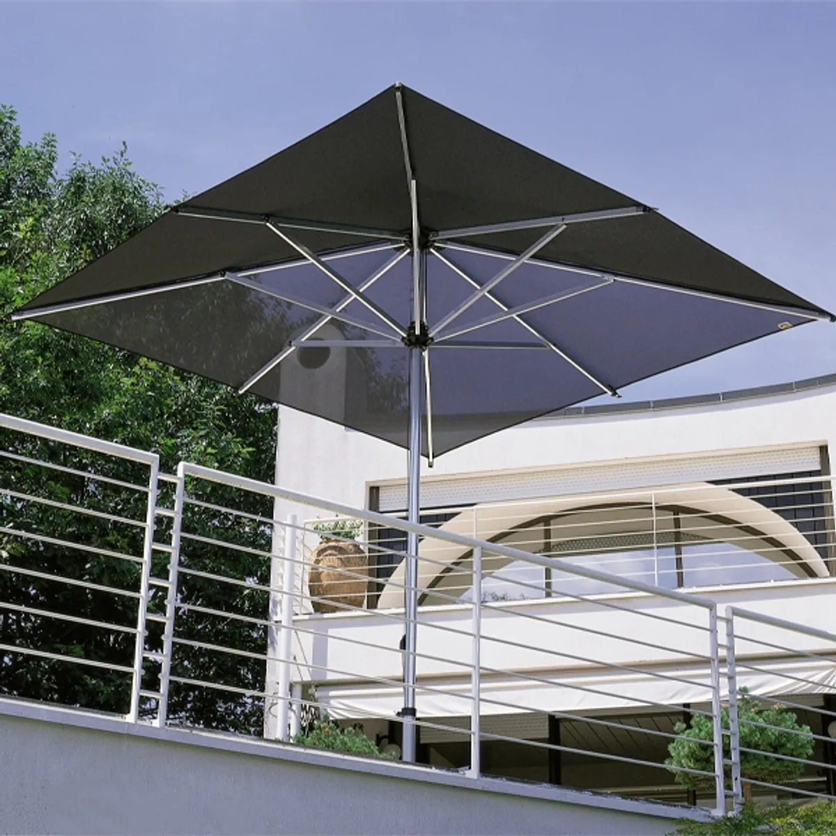 Savita square parasol Inside Out Contracts3