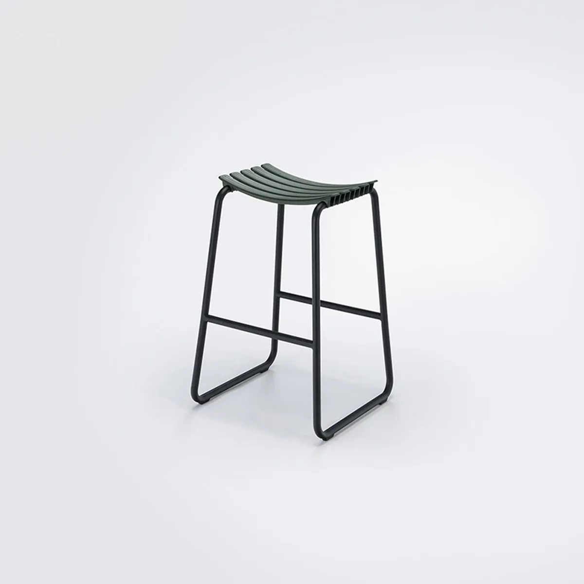 Snip Stool Outdoor Metal And Plastic Furniture For Hotels And Cafes 033