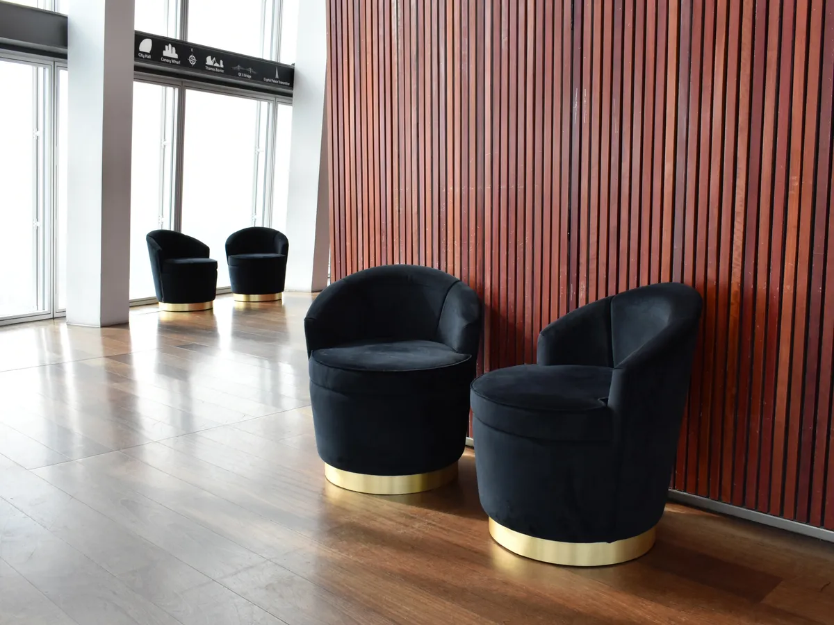 The View From The Shard With Bespoke Furniture By Inside Out Contracts 012