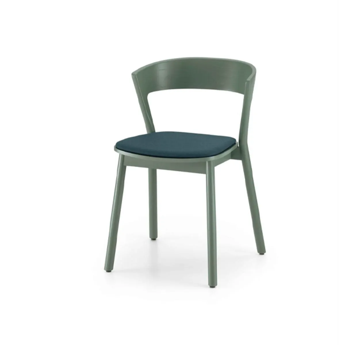 Thora soft chair Inside Out Contracts2