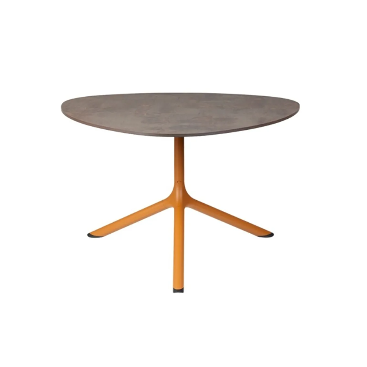 Trinette triangular table Inside Out Contracts3
