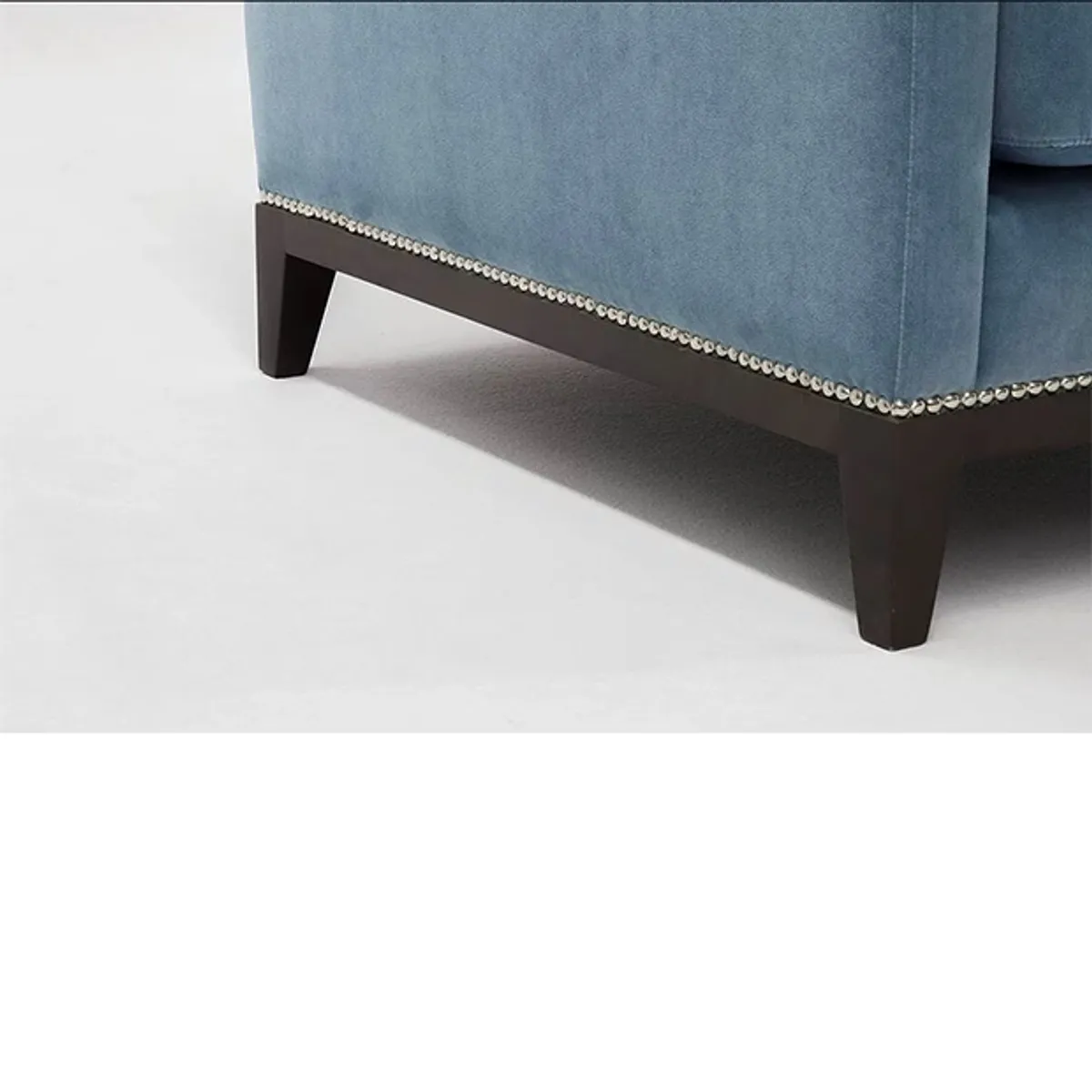 Web Lilydale Club Chair Blue Velvet Leg Detail