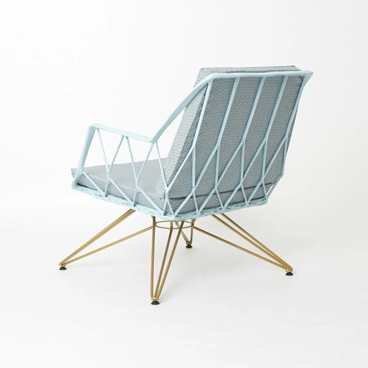 Web Rumba Lounge Chair Pastelblue Brassframe