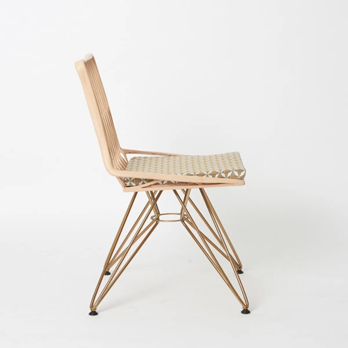 Web Rumba Side Chair Apricot Brass 01
