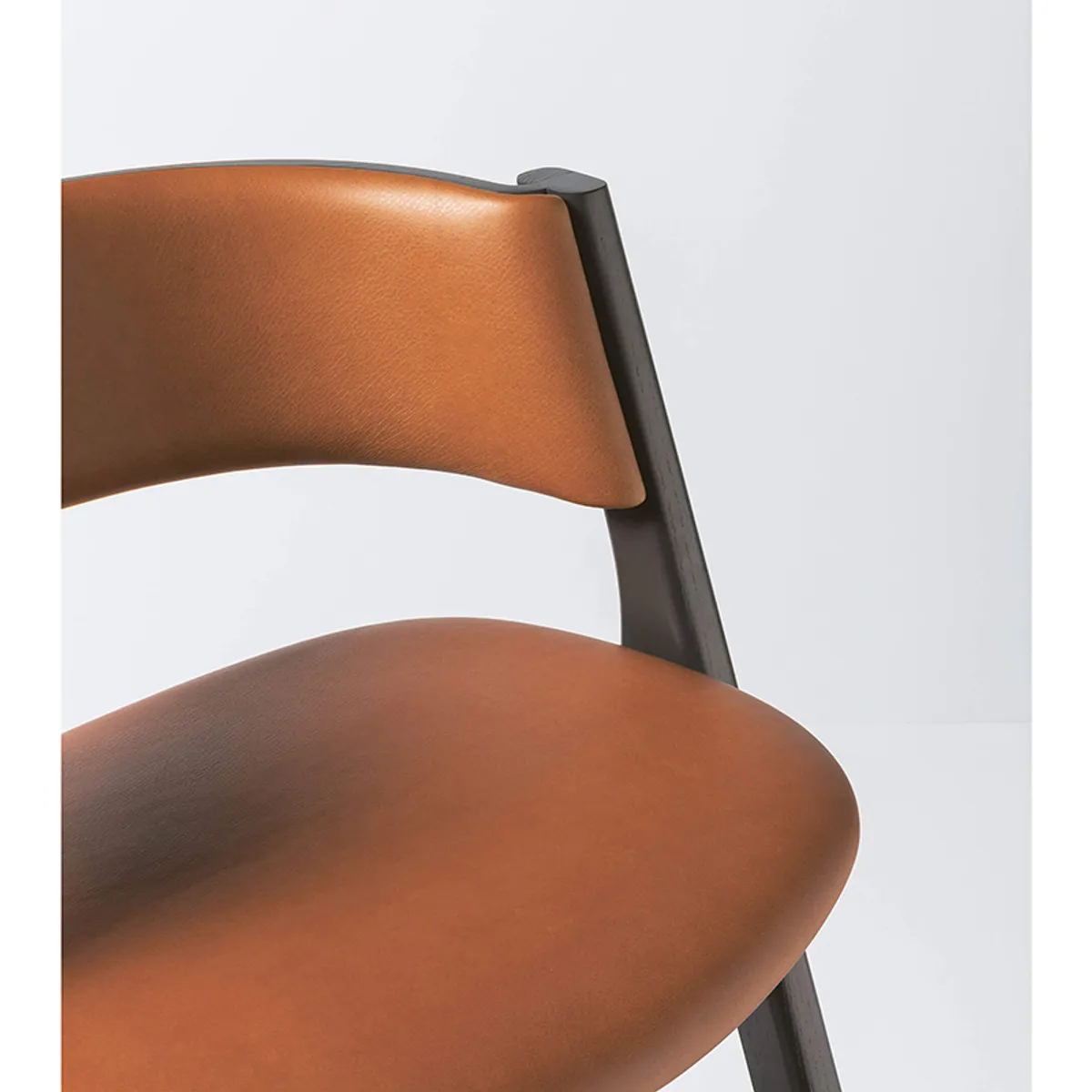 Folly Soft Bar Stool 3 24 0 Inside Out Contracts