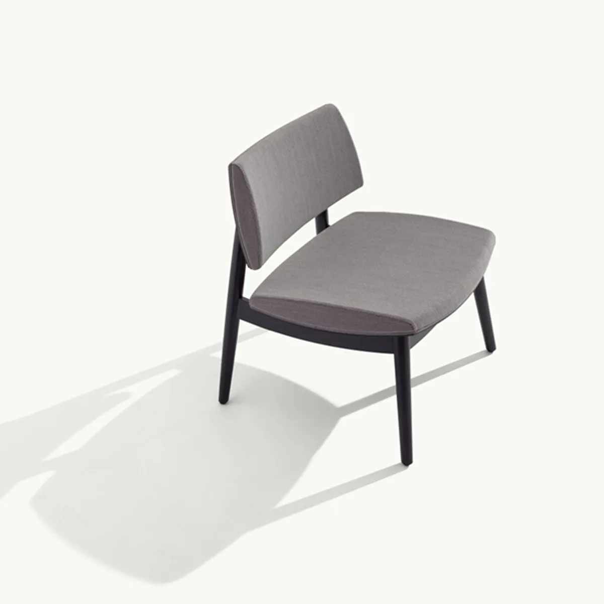 To Kyo Lounge Chair 009