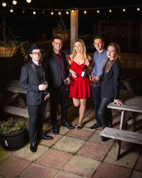Fifths Party Band Wedding Bands in Sussex Gecko Live Entertainment