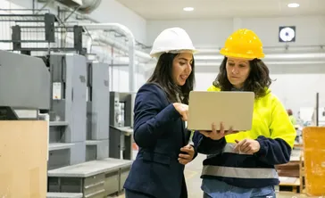 How can the manufacturing industry reduce absenteeism? | TeamSense