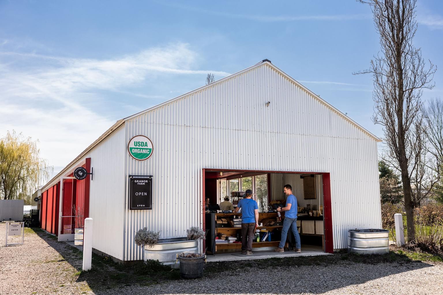 Apr 2023 Store JE 16