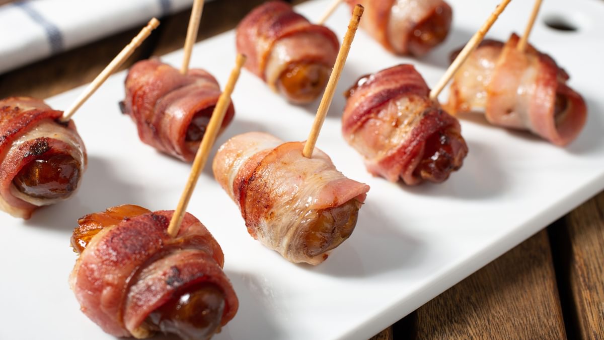 Datteln im Speckmantel