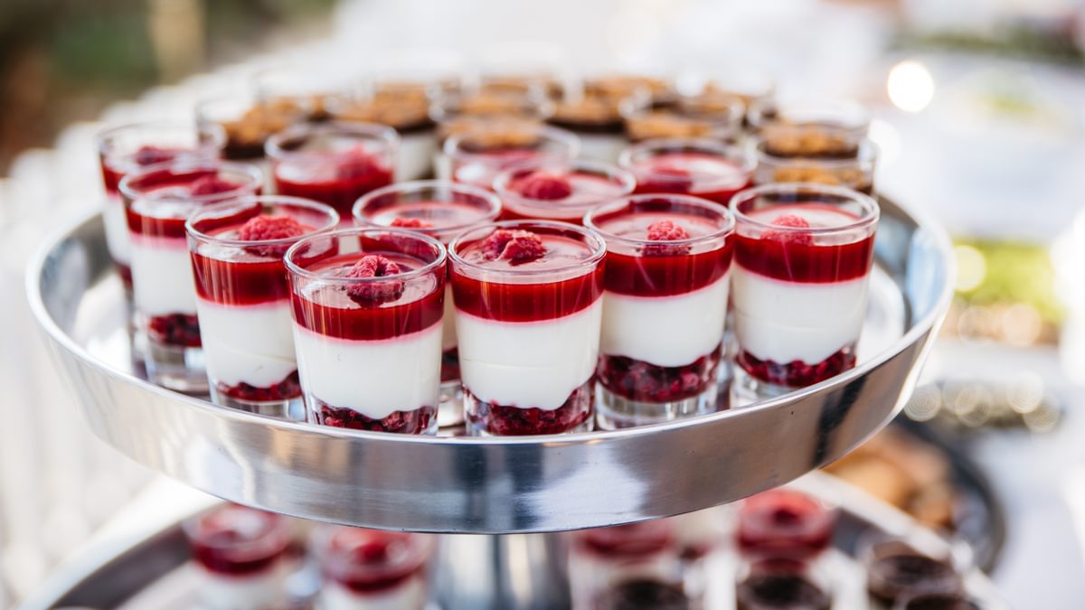 catering_desserts_01