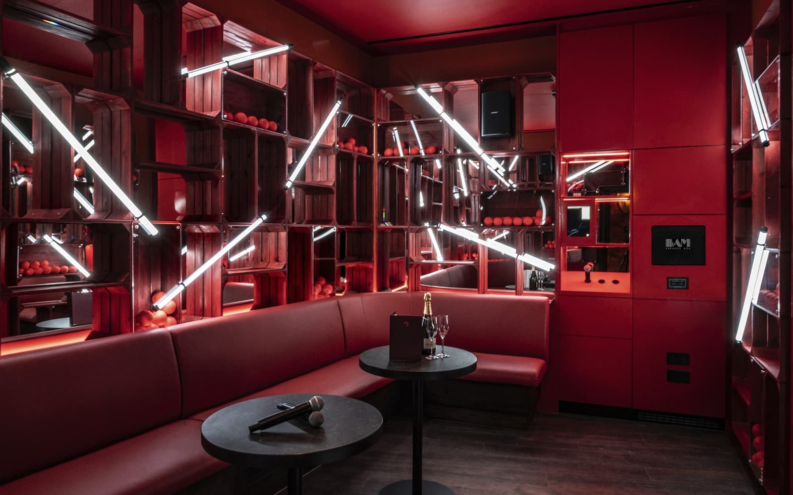 © Sim Canetty Clarke