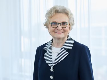Iris Loew Friedrich