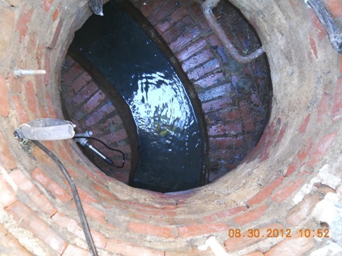 Manhole inspection