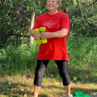 Outdoor fitness class Resized
