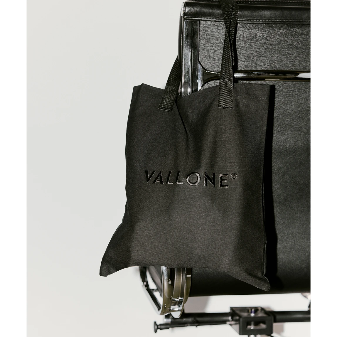 Vallone totebag gallery Vallone totebag gallery