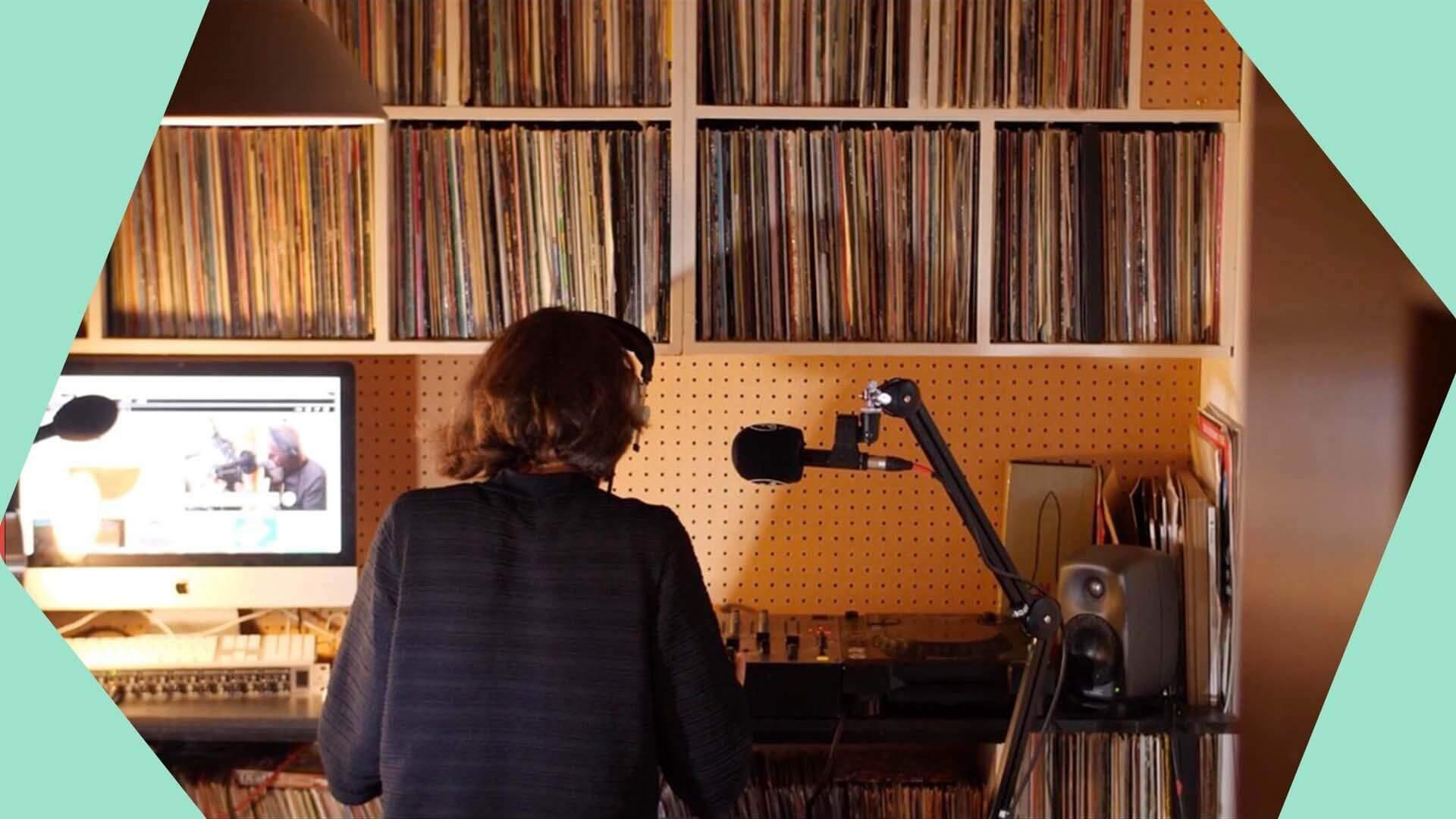 50 Best Radio Stations to Listen to Right Now Radio
