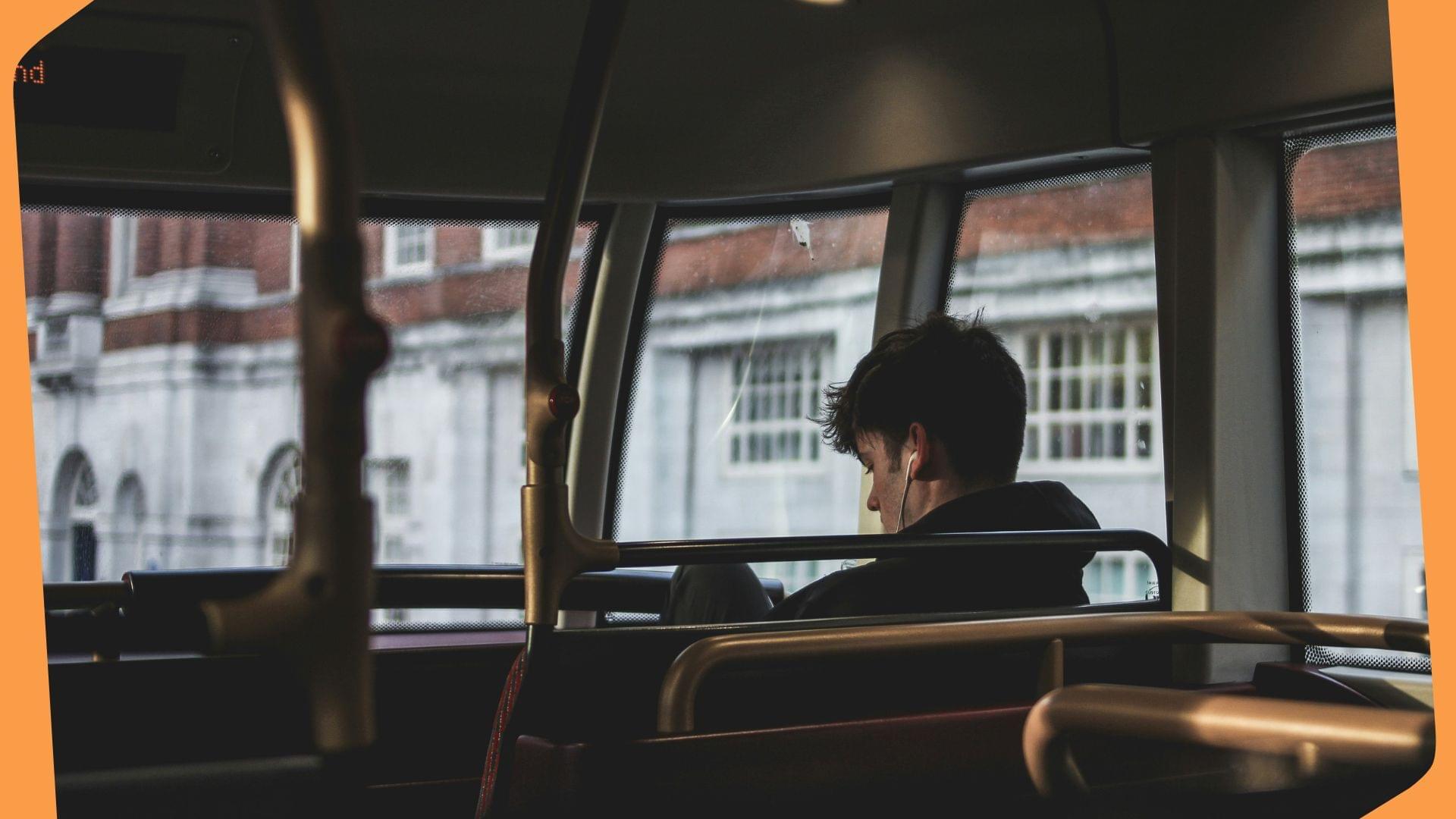 How to Choose Talk Radio Topics For Your Shows | Radio.co