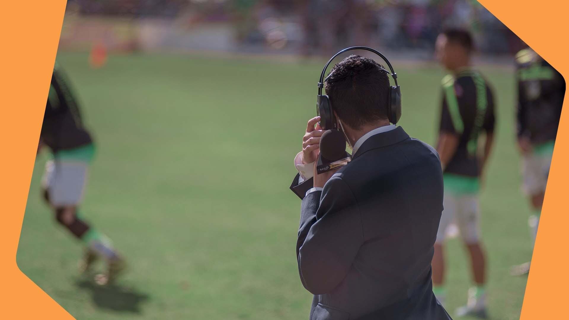 How Does a Radio Station Work? AM/FM & Online Explained | Radio.co