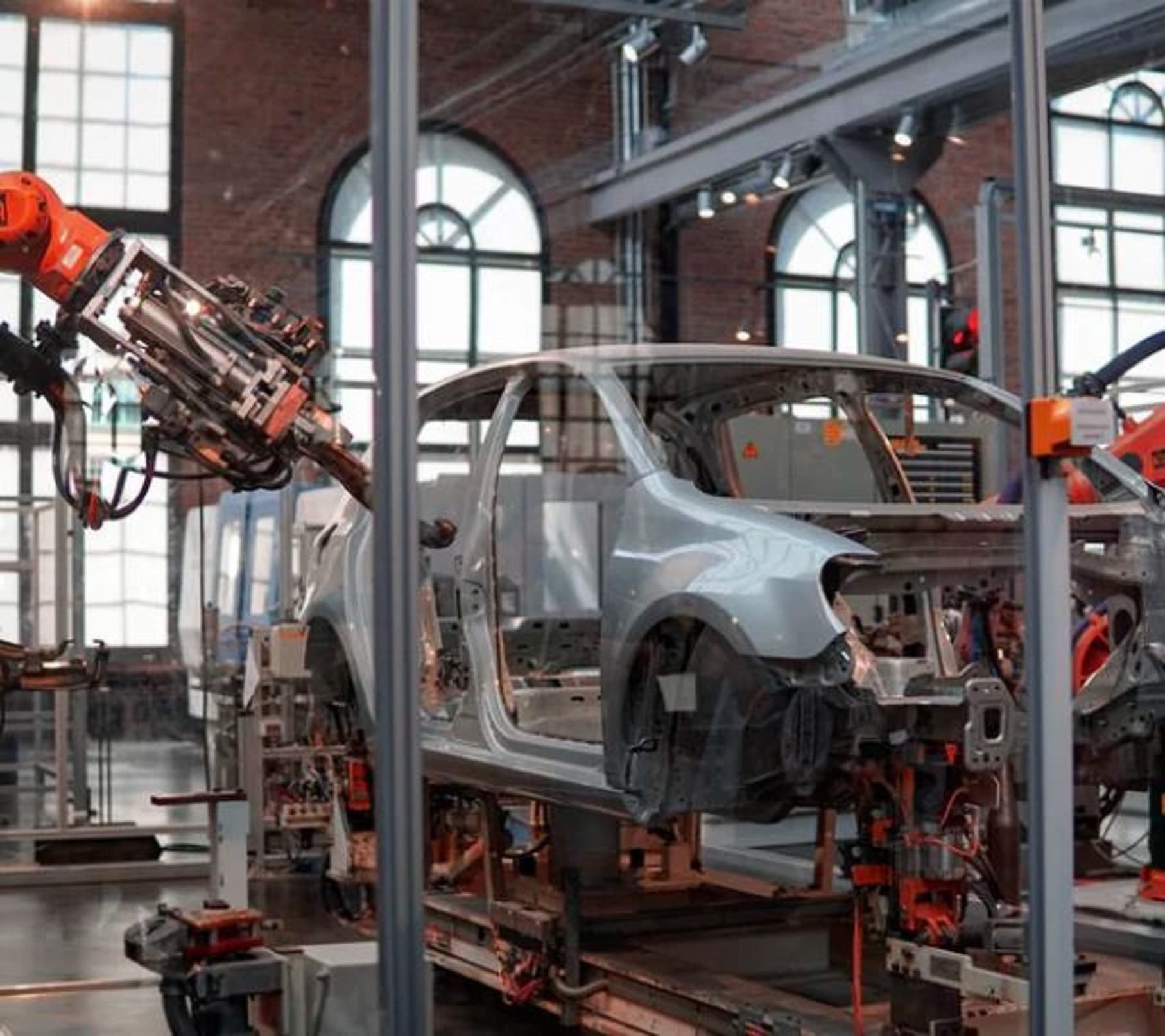 300 300 car assembly