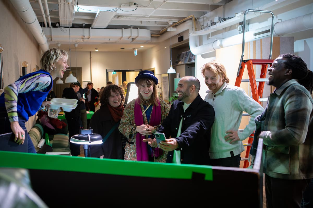 L XQI1085www anisaxhomaqi com