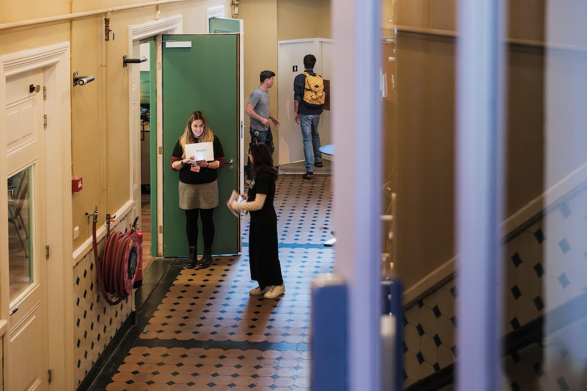 YH251119 Marcom 02 1