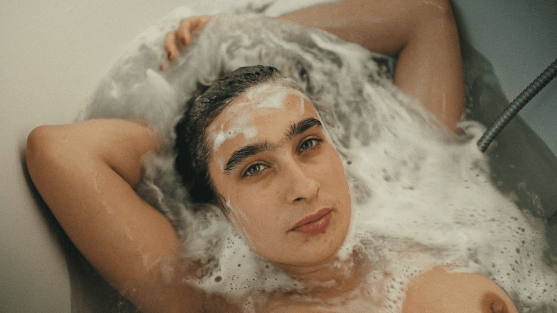 Lea Glob on her journey with Apolonia Sokol