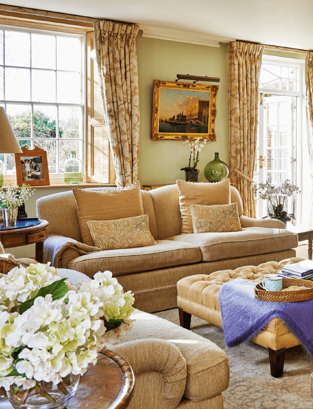 The English Home June 2016 P 52