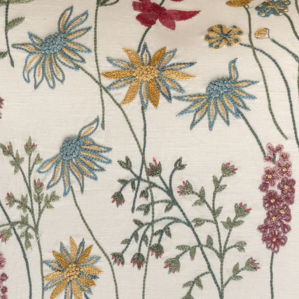 C854 Detail – Meadow Flowers
