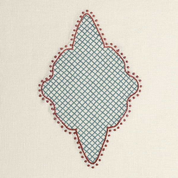 CN042 R Detail – Moghul patch large in red & blue