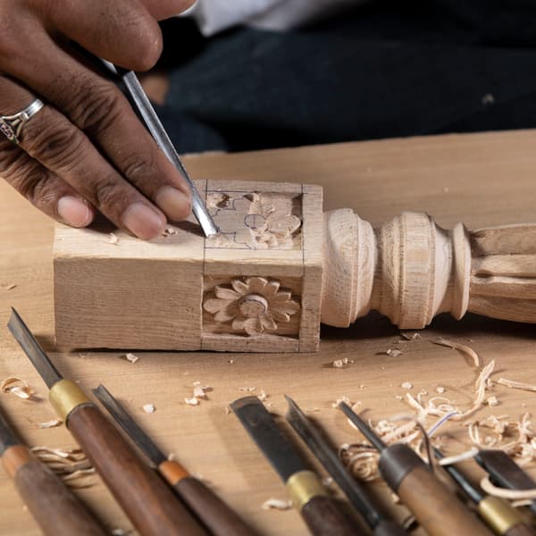 Chelsea Textiles Hand Carved Furniture Workshop 02 – Taburett