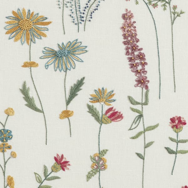 F854 Detail 1 – Meadow flowers
