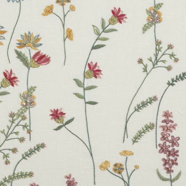 F854 Detail 2 – Meadow flowers