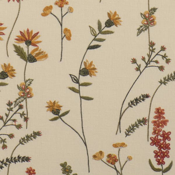 F854 R Detail 2 – Meadow Flowers in Rust