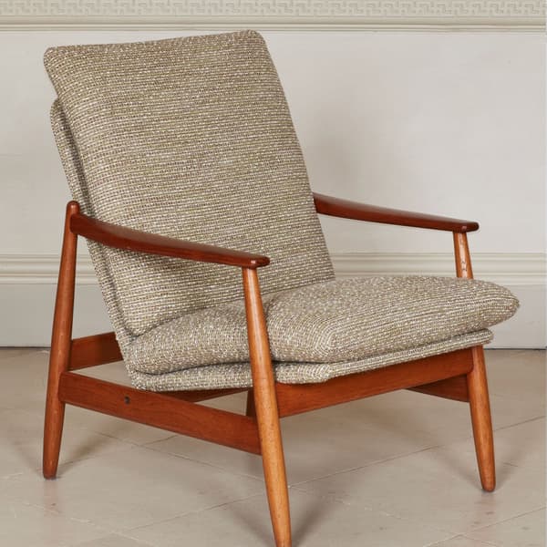 FTB102 Chair – Cranbrook in Celadon