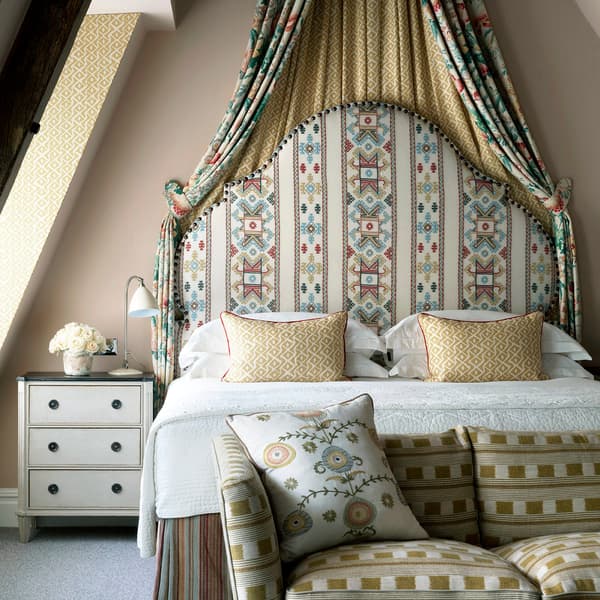 Firmdale Covent Garden Hotel Chelsea Textiles Ashenwood Kit Kemp Copy – Ashenwood in summer