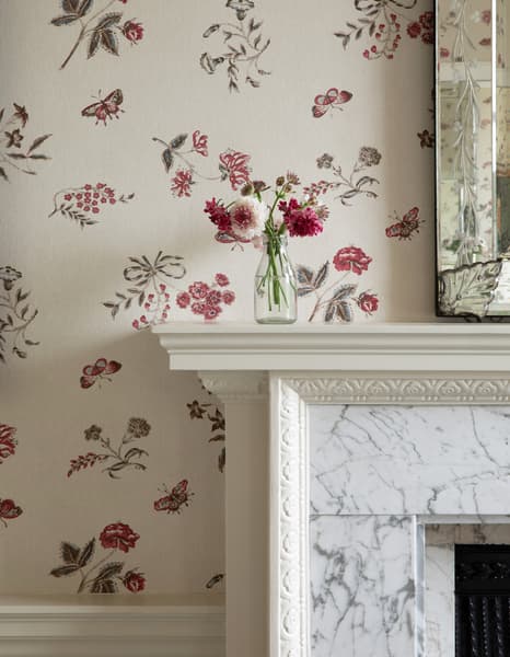 Fleurs Sereines 1 – Fleurs sereines wallpaper in Antique Red