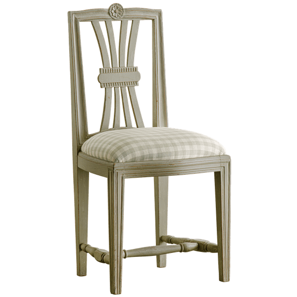 GUS017 07a – Chair with medallion