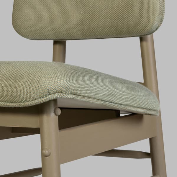 Mid010 12 D V3 Cheverny – Chair with upholstered back