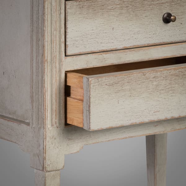 PRO032 08 03 – Small bedside table