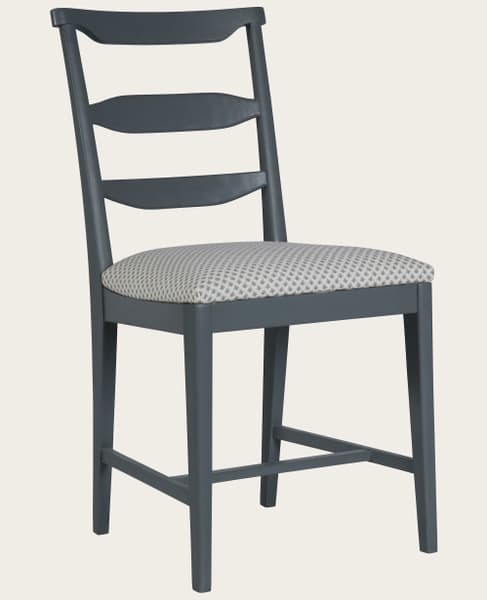 Mid013 09A – Chair with square back