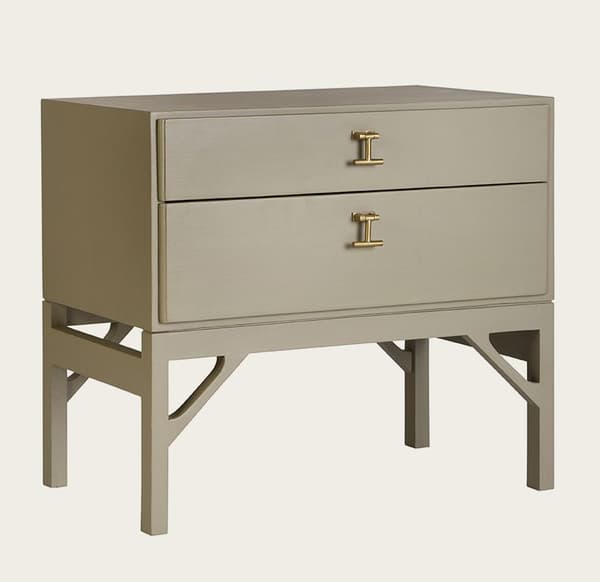 Mid053 12A – Small bedside table with T-bar handles