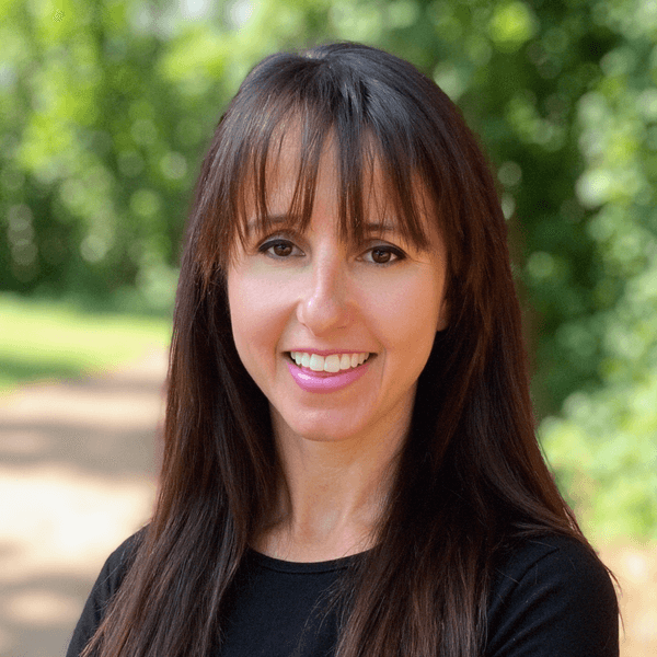 Photo of Larissa Miller, CPA